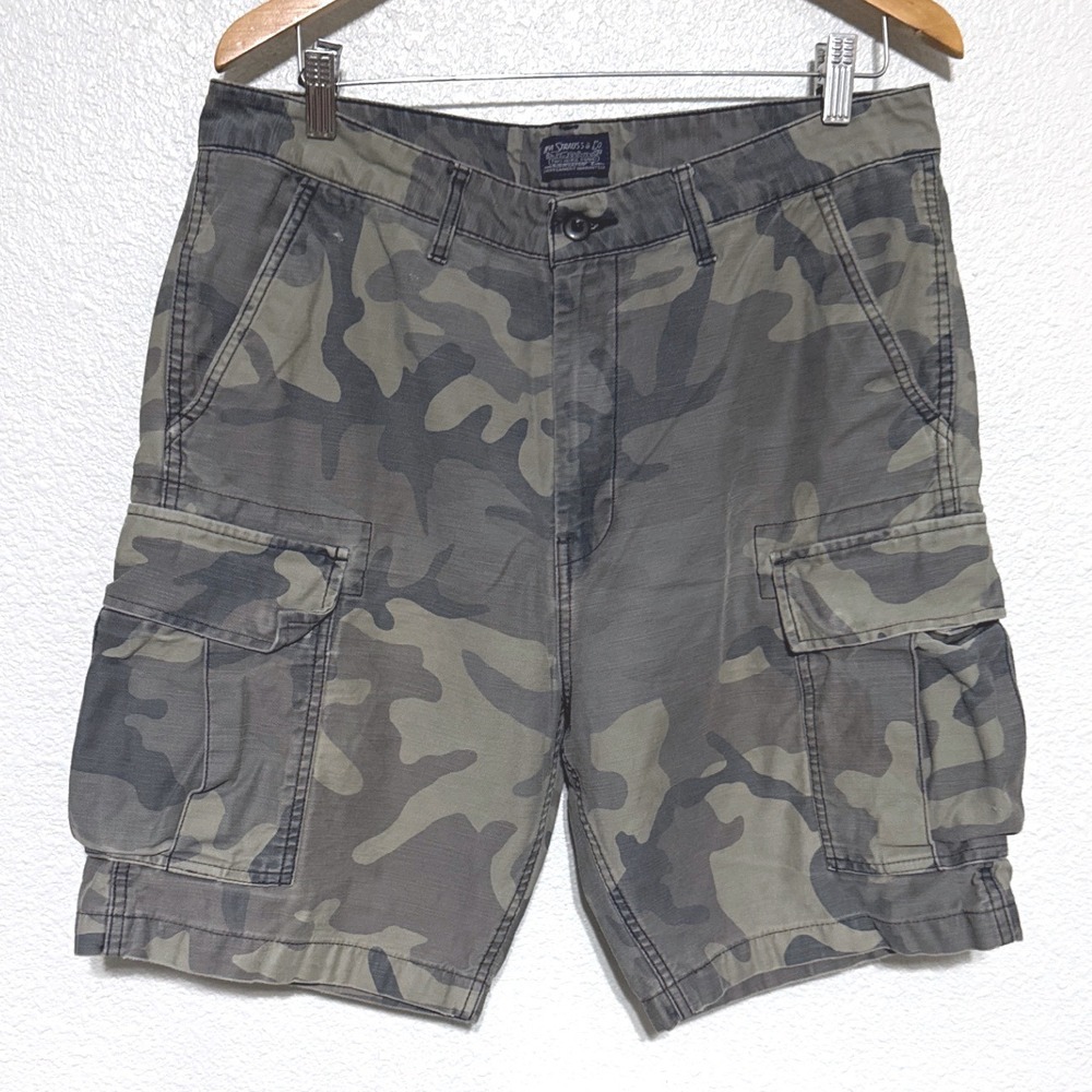 Levi's Camo Cargo Utility Shorts Military Green Brown Mens 34 Baggy Skater